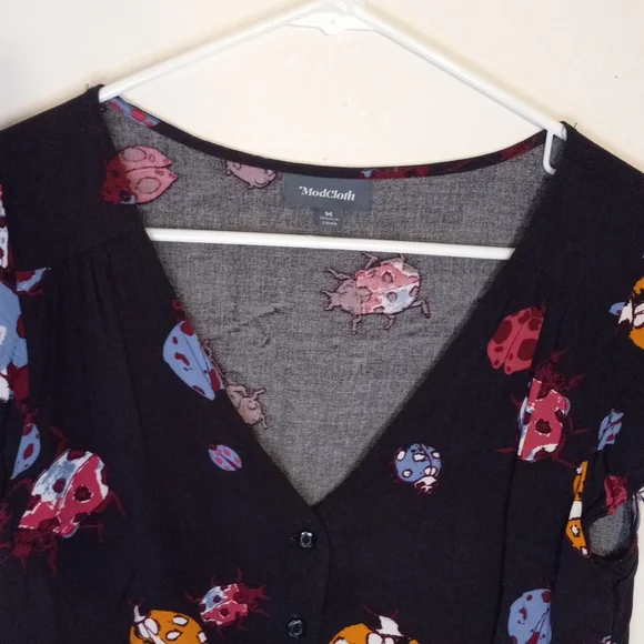 Beetle modcloth shirt small - Picture 11 of 11